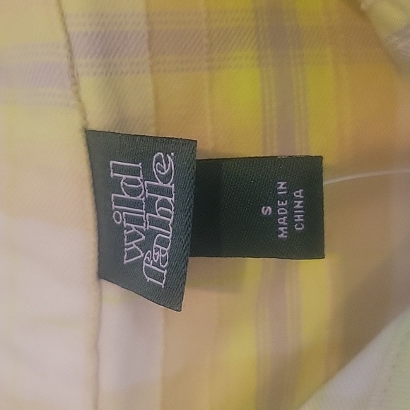 Wild Fable Yellow Plaid Cropped Long Sleeved Button-Up Shirt, Size Small - Picture 6 of 7